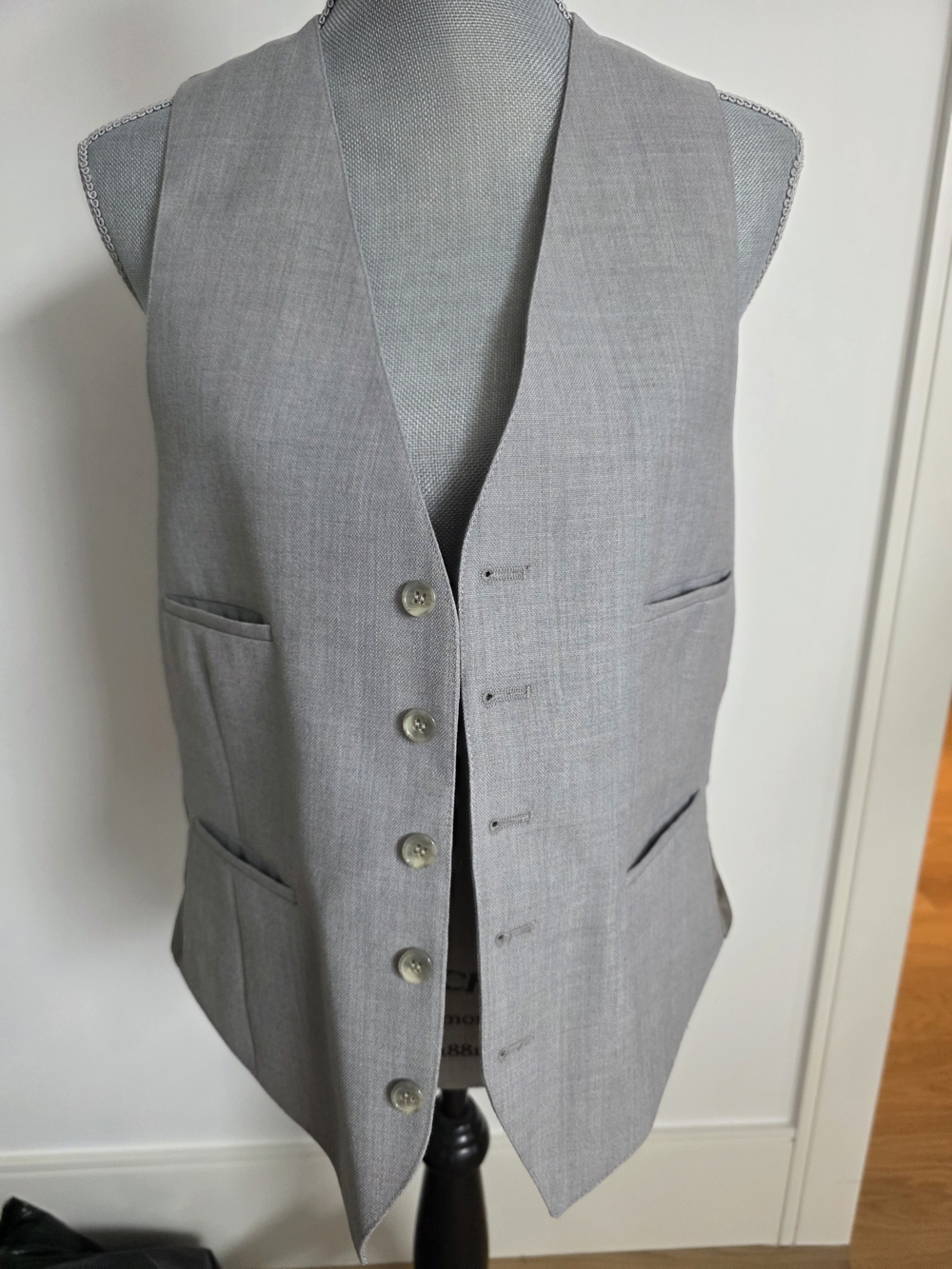 Men's Med Light Gray Vest - Classic Tailored Waistcoat